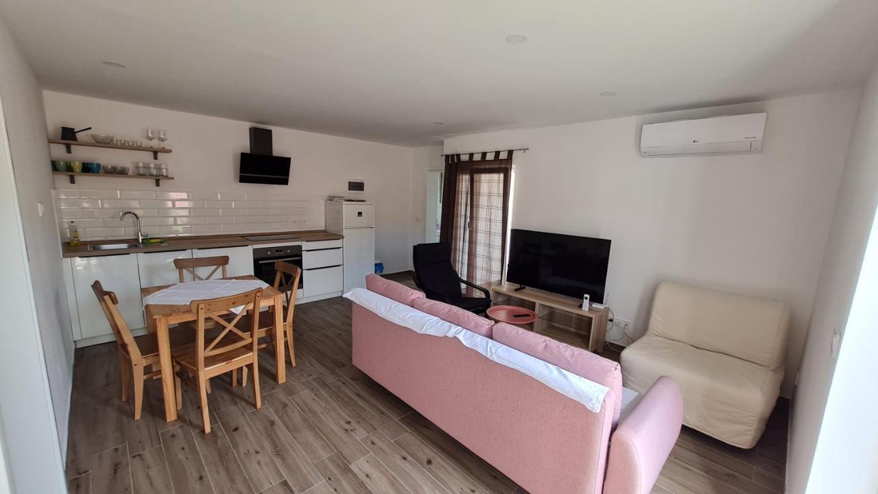Apartmani Mlinar - One Bedroom Apartment With Seaview Grebaštica المظهر الخارجي الصورة